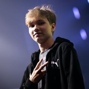 以浦和红钻 以浦和红钻